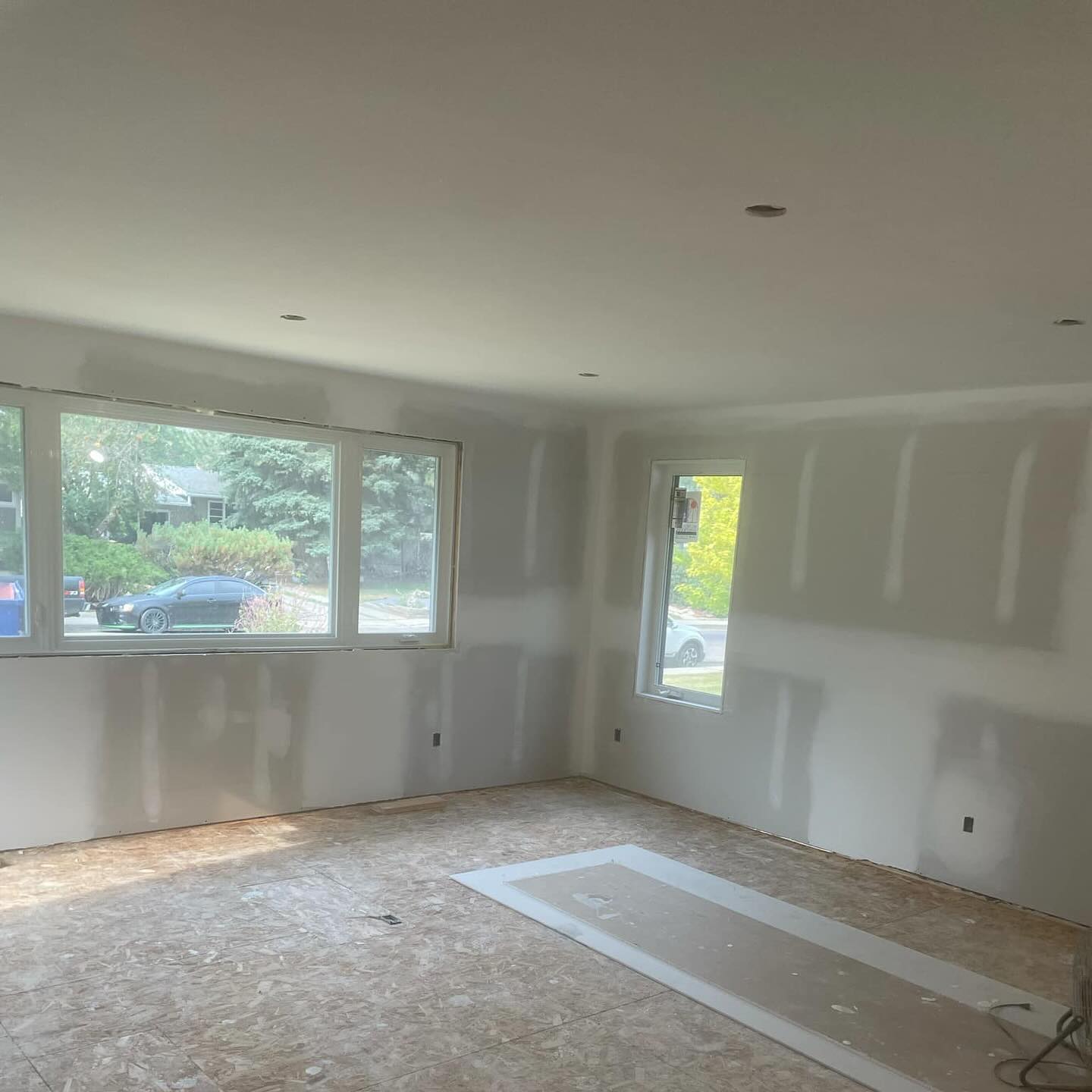 Residential home interior drywall